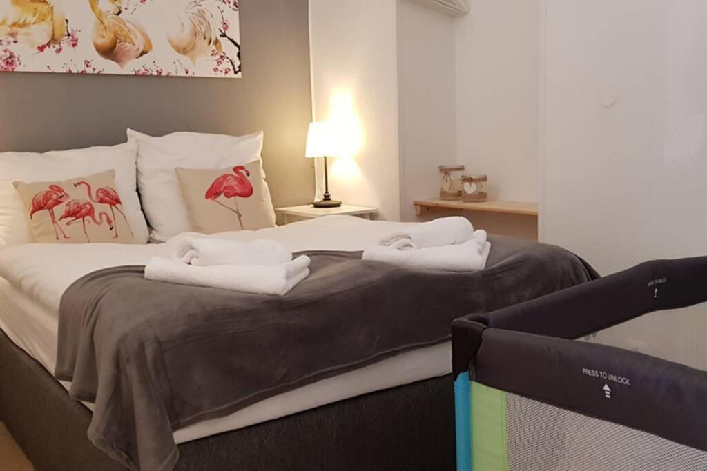 City Apartment Near Shooping Center, 6 Guests برلين المظهر الخارجي الصورة